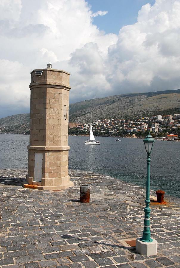 Apartment Vrban Senj  Esterno foto